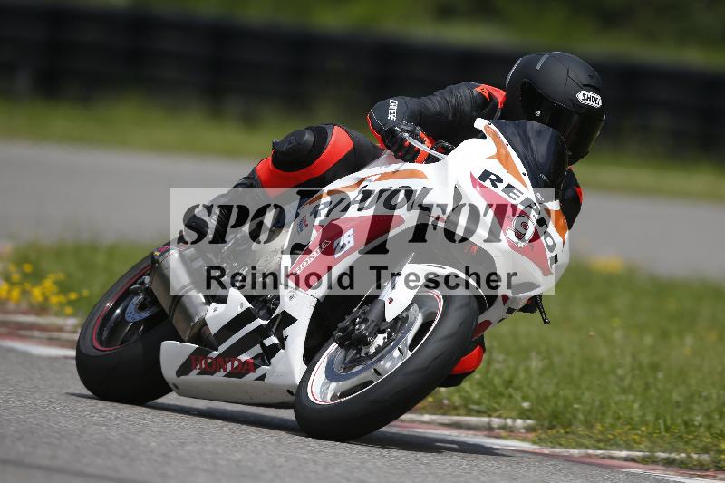 /Archiv-2024/29 12.06.2024 MOTO.CH Track Day ADR/Gruppe gelb/9